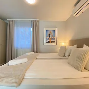  Apartman Hip Riverview Bestern Magyarország